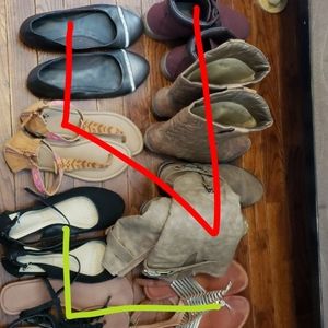 Womens shoes red size 8 green size 9